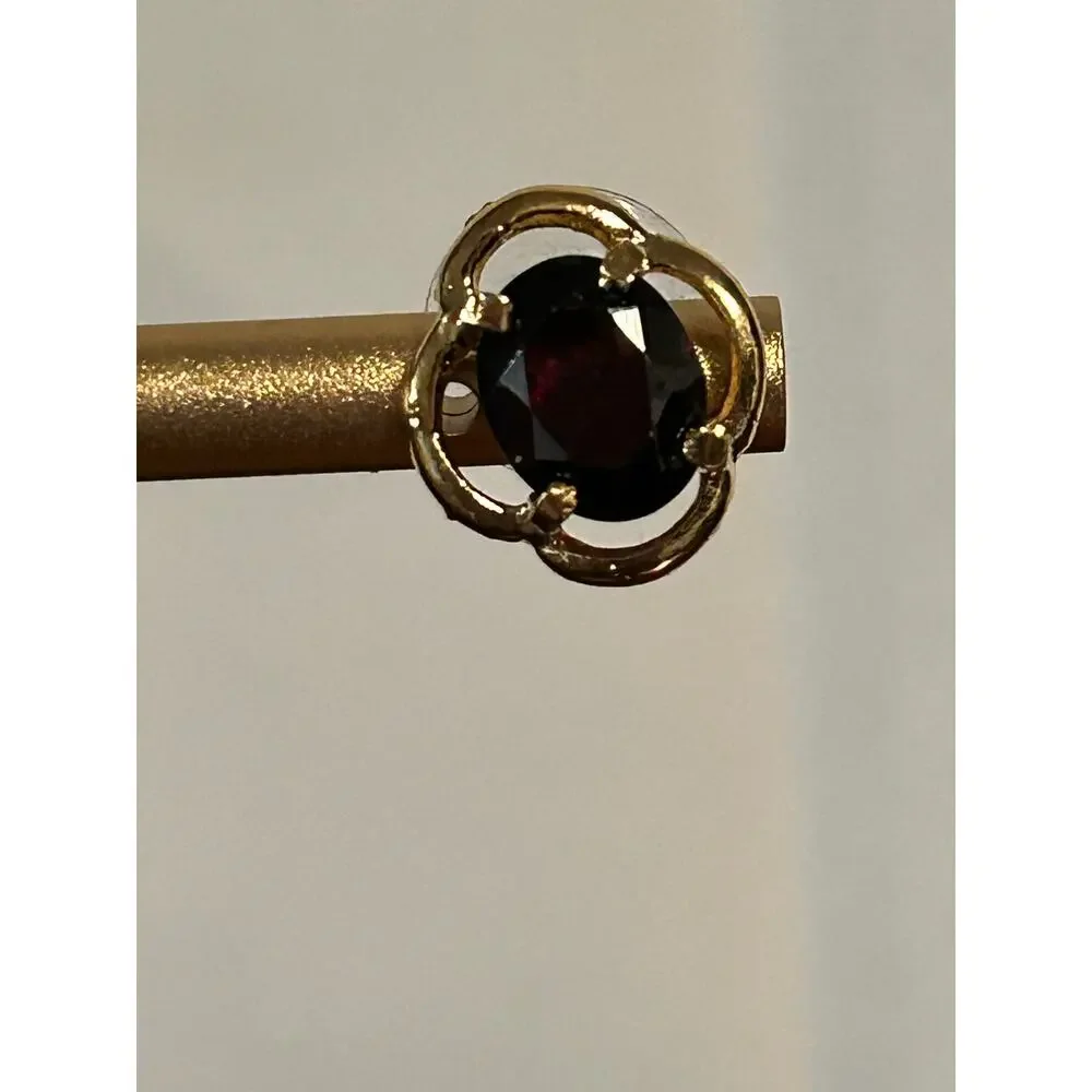 Large Garnet Red Stone post Earrings NWOT